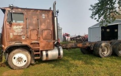 1977 Freightliner FLT64T 