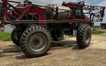 2001 Case IH 7788 Sprayer 