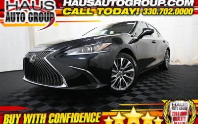 2021 Lexus ES 250