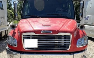 2005 Freightliner Business Class M2 106 