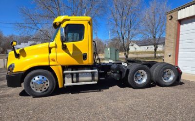 2015 Freightliner Cascadia 125