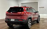 2017 Cherokee Thumbnail 27