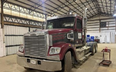 2018 Freightliner Coronado 122SD 