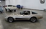 1982 Corvette Thumbnail 3