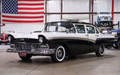 1957 Ford Fairlane 500 