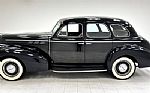 1940 Series 25 Special 6 4 Door Sed Thumbnail 2