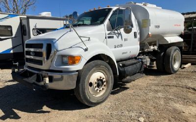 2013 Ford F750 Water Truck