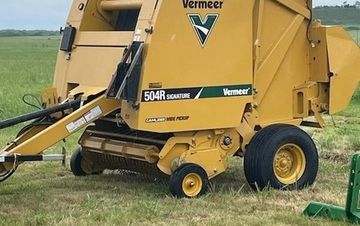 2020 Vermeer 504R Signature 