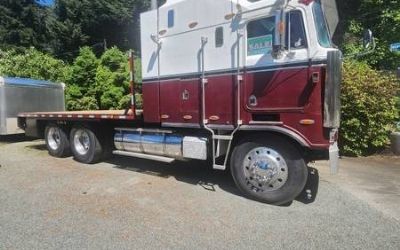 1987 Kenworth T100 