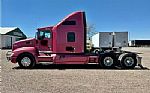 2013 Kenworth T660 Sleeper Truck