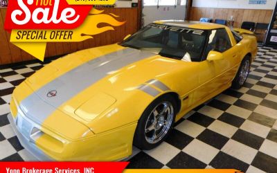 1985 Chevrolet Corvette Base 2DR Hatchback