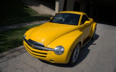 2004 Chevrolet SSR LS