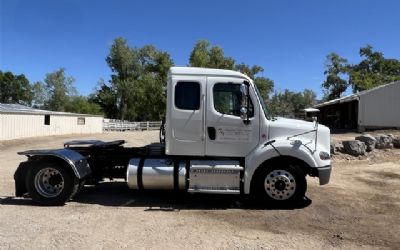 2016 Freightliner Business Class M2 112 