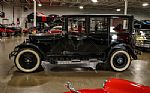 1925 Business Sedan Thumbnail 10