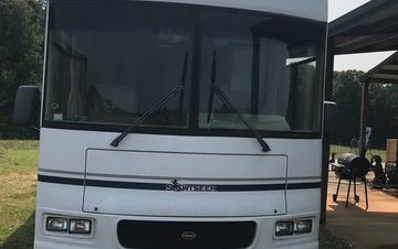 2003 Winnebago Sightseer 33C