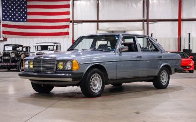 1984 Mercedes-Benz 300D 