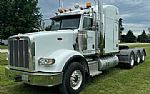 2015 367 Sleeper Truck Thumbnail 2