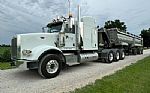 2015 367 Sleeper Truck Thumbnail 1