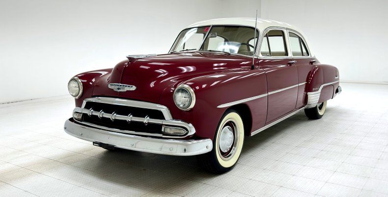 1952 Styleline Deluxe 4 Door Sedan Image