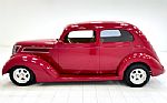 1937 85 Deluxe 2 Door Sedan Thumbnail 2