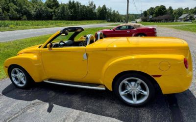 2003 Chevrolet SSR LS 2DR Regular Cab Convertible RWD SB