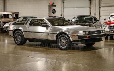 1981 Delorean DMC-12 