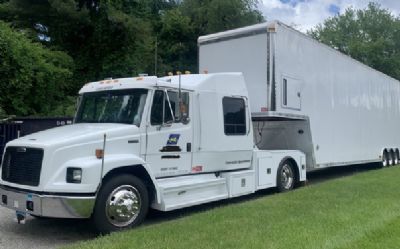 2000 Freightliner FL60 Cabriolet Sportliner W 4 Car Trailer