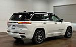 2023 Grand Cherokee Thumbnail 26