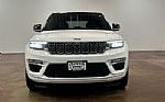 2023 Grand Cherokee Thumbnail 34