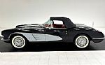 1960 Corvette Convertible Thumbnail 3