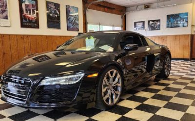 2015 Audi R8 5.2 Quattro AWD 2DR Coupe 7A