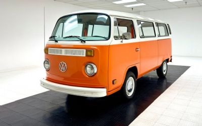 1974 Volkswagen Type 2 Kombi BUS 