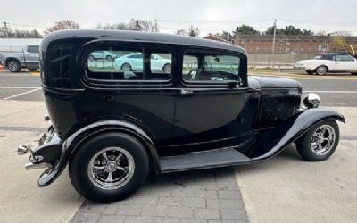 1932 Ford Sedan Restomod Coupe