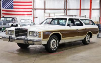 1975 Ford LTD Wagon 1975 Ford Country Squire Station Wagon