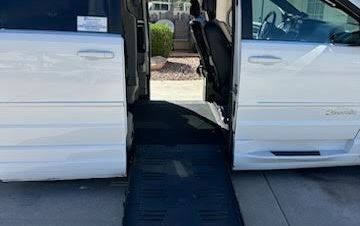 2017 Dodge Grand Caravan SXT Handicap Accessible Van