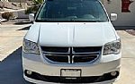 2017 Grand Caravan Thumbnail 2