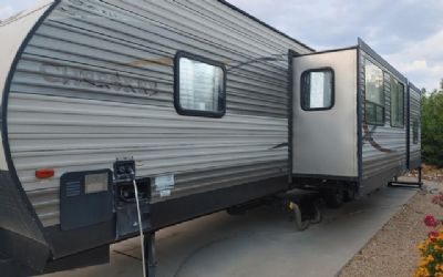 2017 Forest River Cherokee Travel Trailer