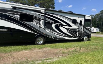 2019 Forest River Georgetown XL 369DS