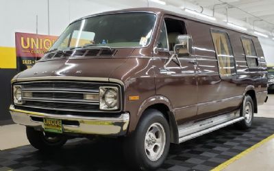 1976 Dodge B200 Tradesman EXT 