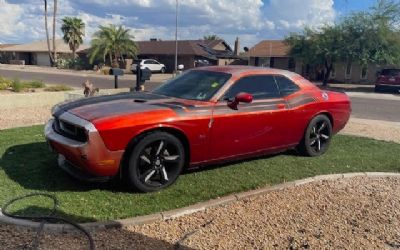 2013 Dodge Challenger SXT