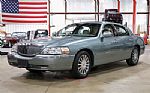 2003 Lincoln Town Car Limited