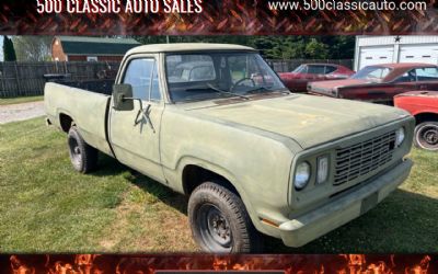 1977 Dodge W 200 4X4 M882