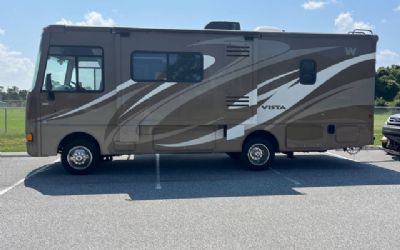 2012 Winnebago Vista 26P