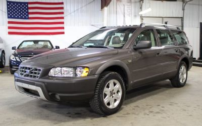 2005 Volvo XC70 