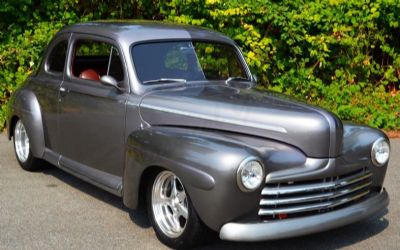 1947 Ford Deluxe 