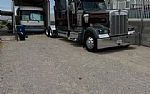 2023 Kenworth W900L