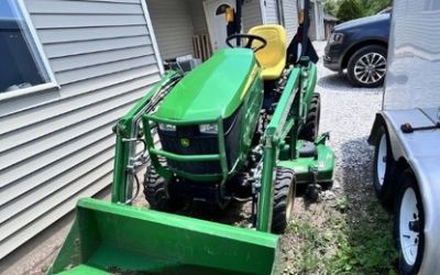 2023 John Deere 1023E 