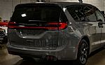 2022 Pacifica Hybrid Limited Thumbnail 36