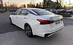 2020 Altima Thumbnail 3