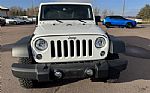 2016 Wrangler Thumbnail 12